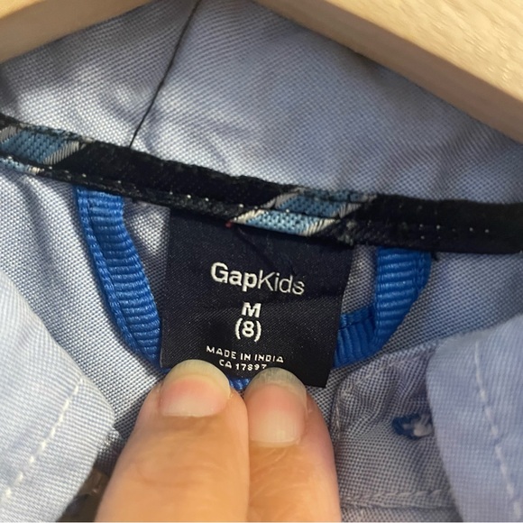 Gap Kids Blue Long Sleeves Button Down Shirt Size 8 - Picture 4 of 4